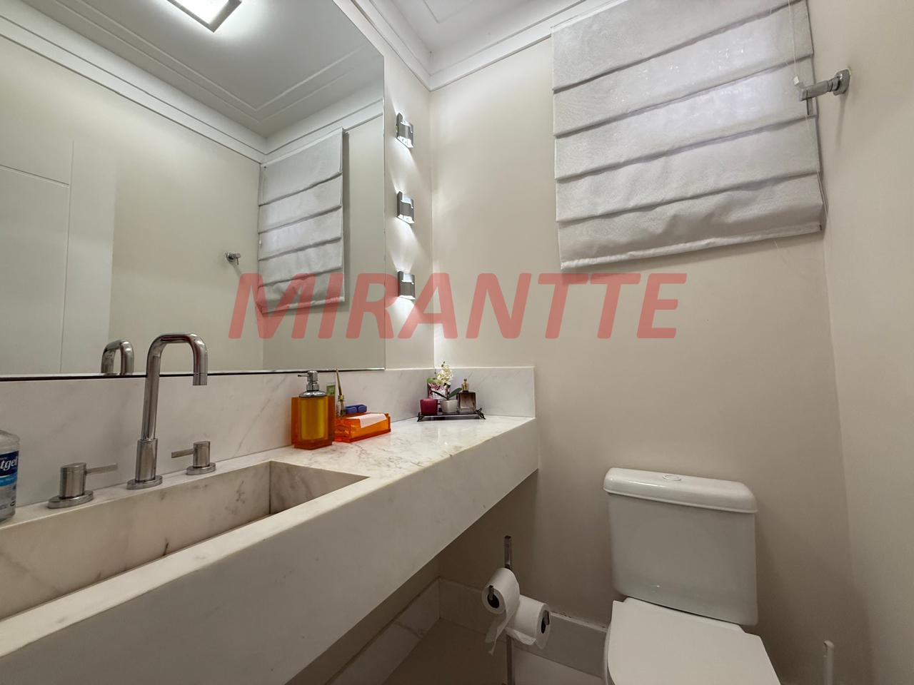 Cond. fechado de 500m² com 3 quartos em Vila Irmaos Arnoni