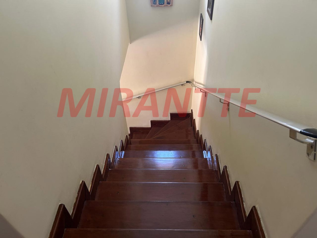 Sobrado de 164m² com 3 quartos em Jardim Virginia Bianca