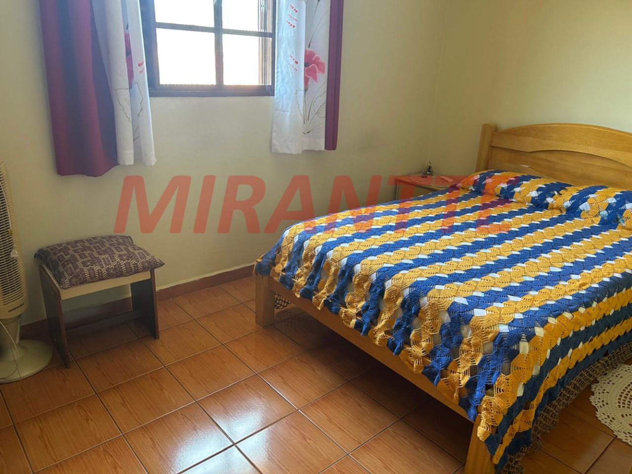 Sobrado de 164m² com 3 quartos em Jardim Virginia Bianca