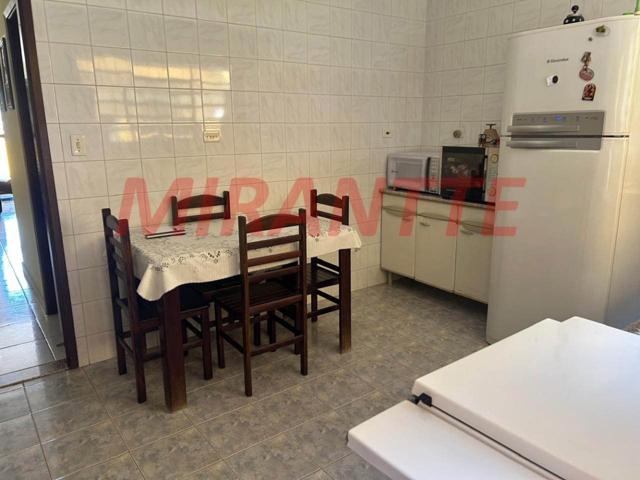 Sobrado de 164m² com 3 quartos em Jardim Virginia Bianca