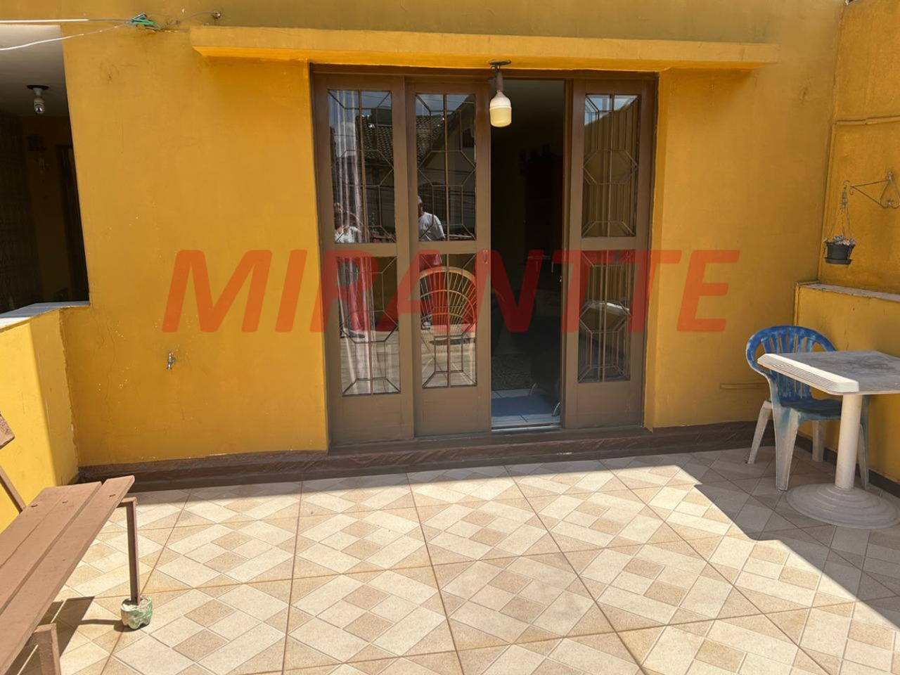 Sobrado de 164m² com 3 quartos em Jardim Virginia Bianca
