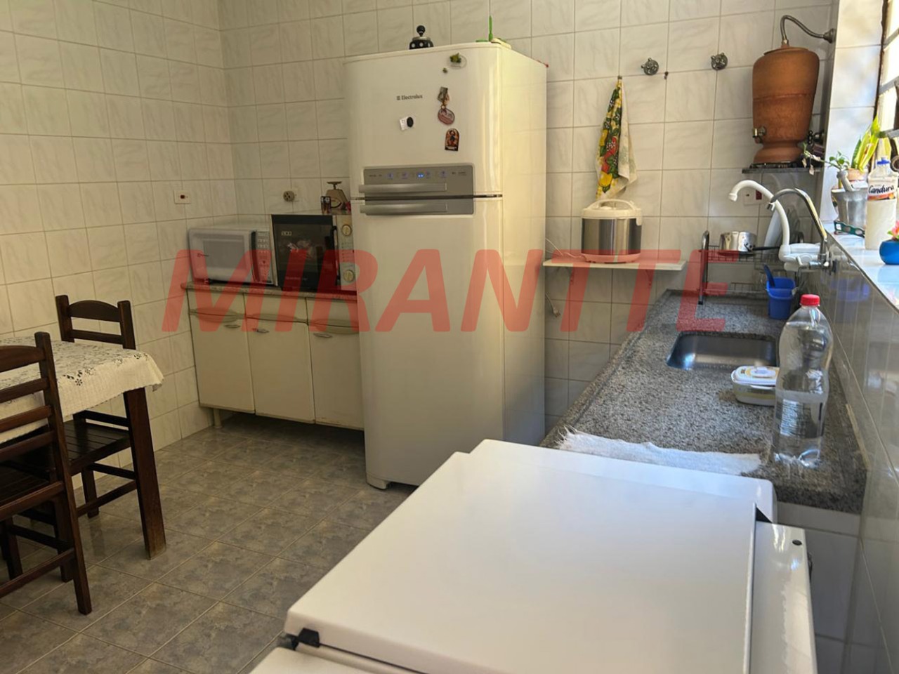 Sobrado de 164m² com 3 quartos em Jardim Virginia Bianca