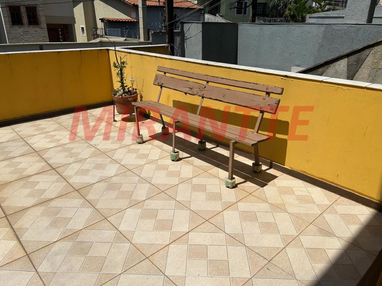 Sobrado de 164m² com 3 quartos em Jardim Virginia Bianca