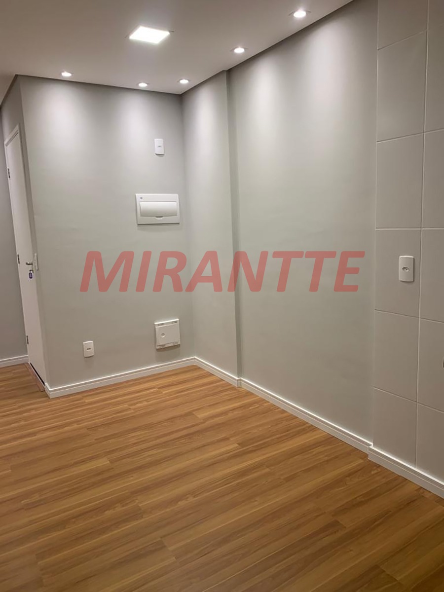 Apartamento de 43m² com 2 quartos em Vila Ede