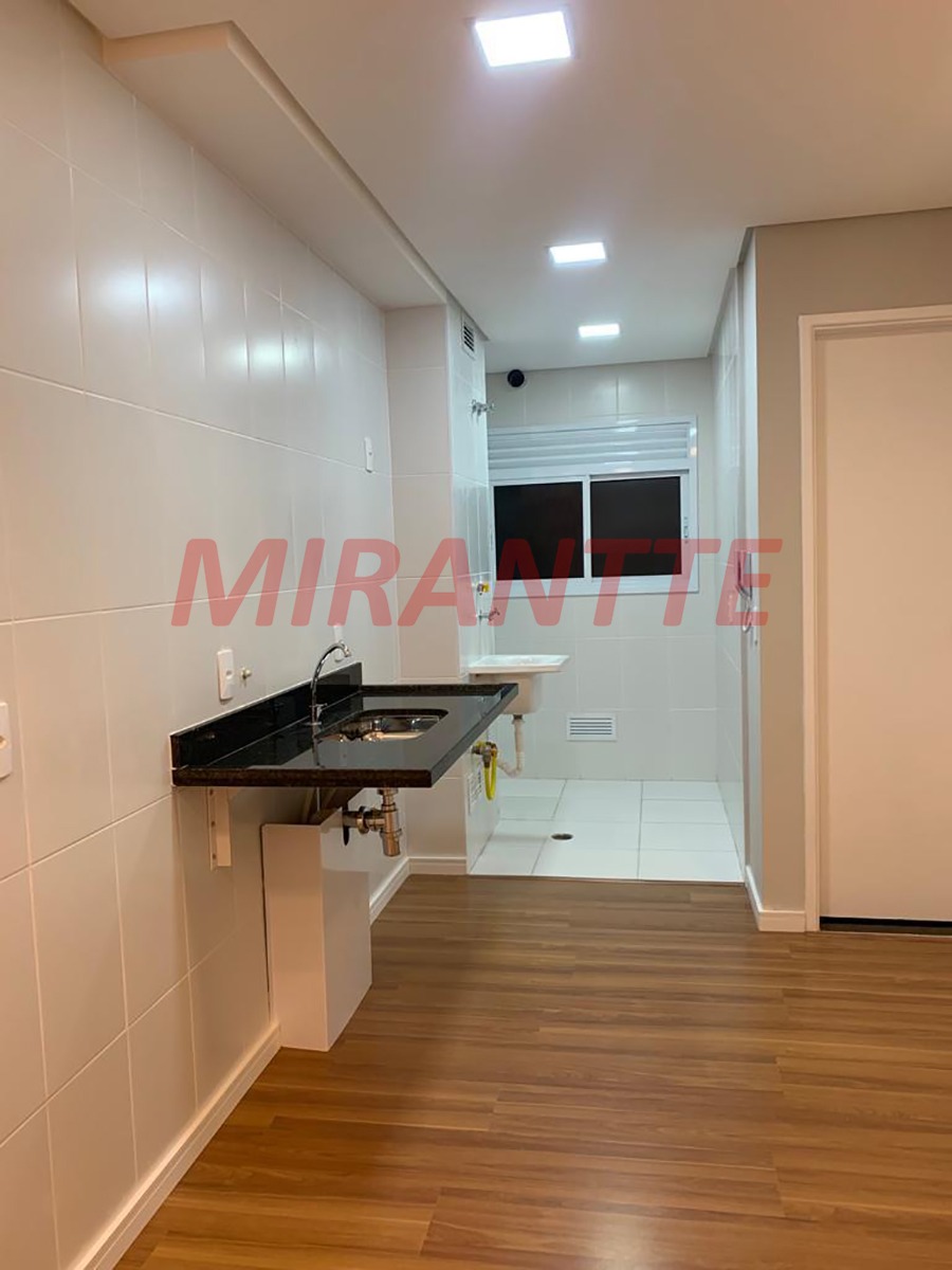 Apartamento de 43m² com 2 quartos em Vila Ede