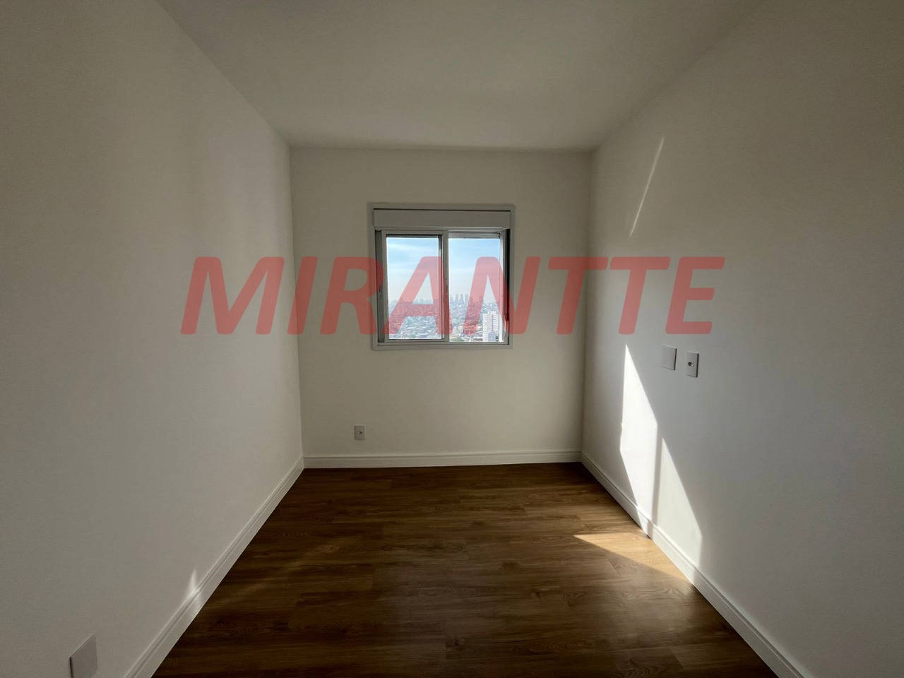 Apartamento de 42m² com 2 quartos em Vila Nova Cachoeirinha