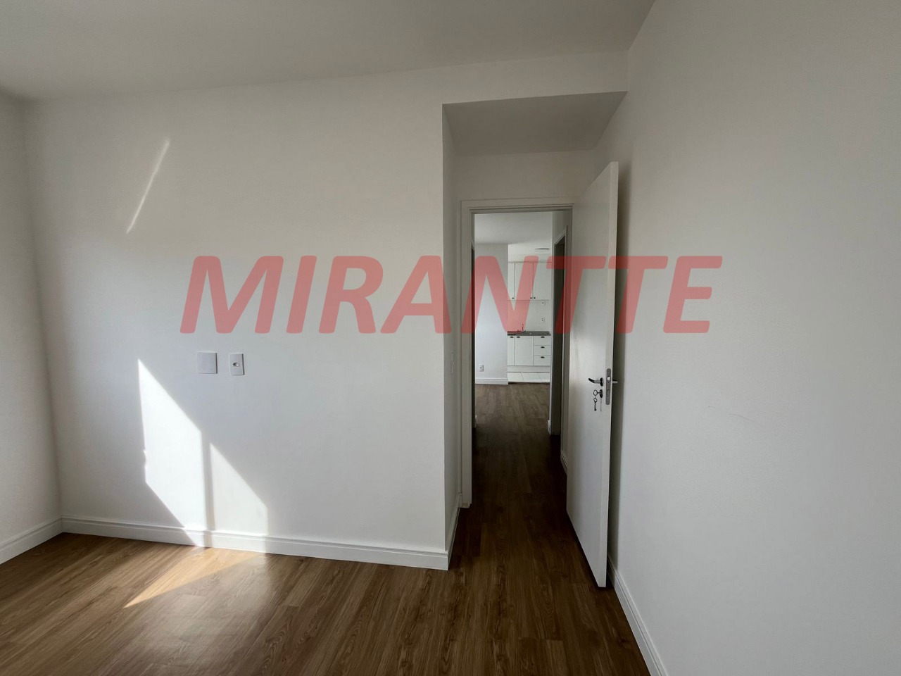 Apartamento de 42m² com 2 quartos em Vila Nova Cachoeirinha