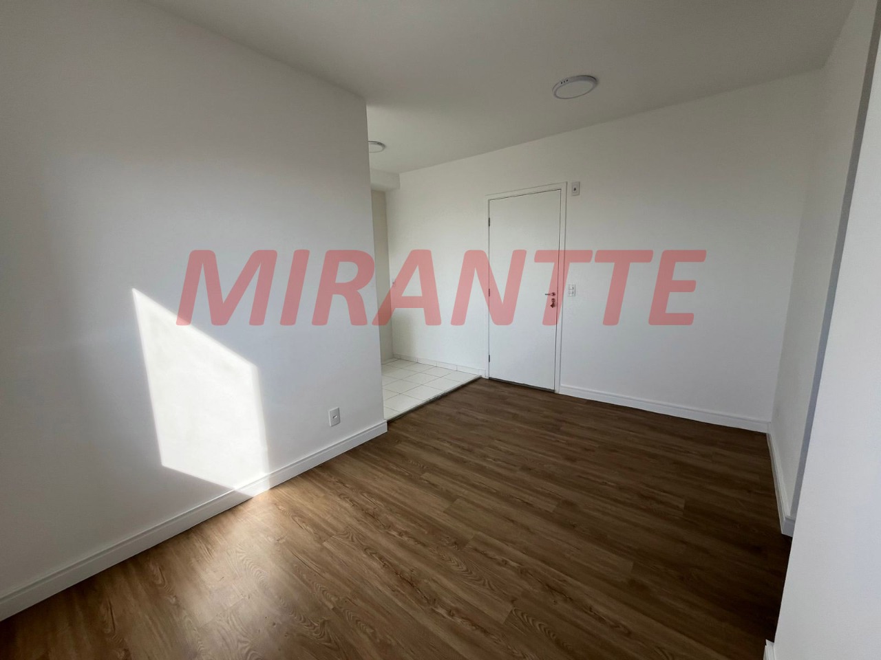 Apartamento de 42m² com 2 quartos em Vila Nova Cachoeirinha