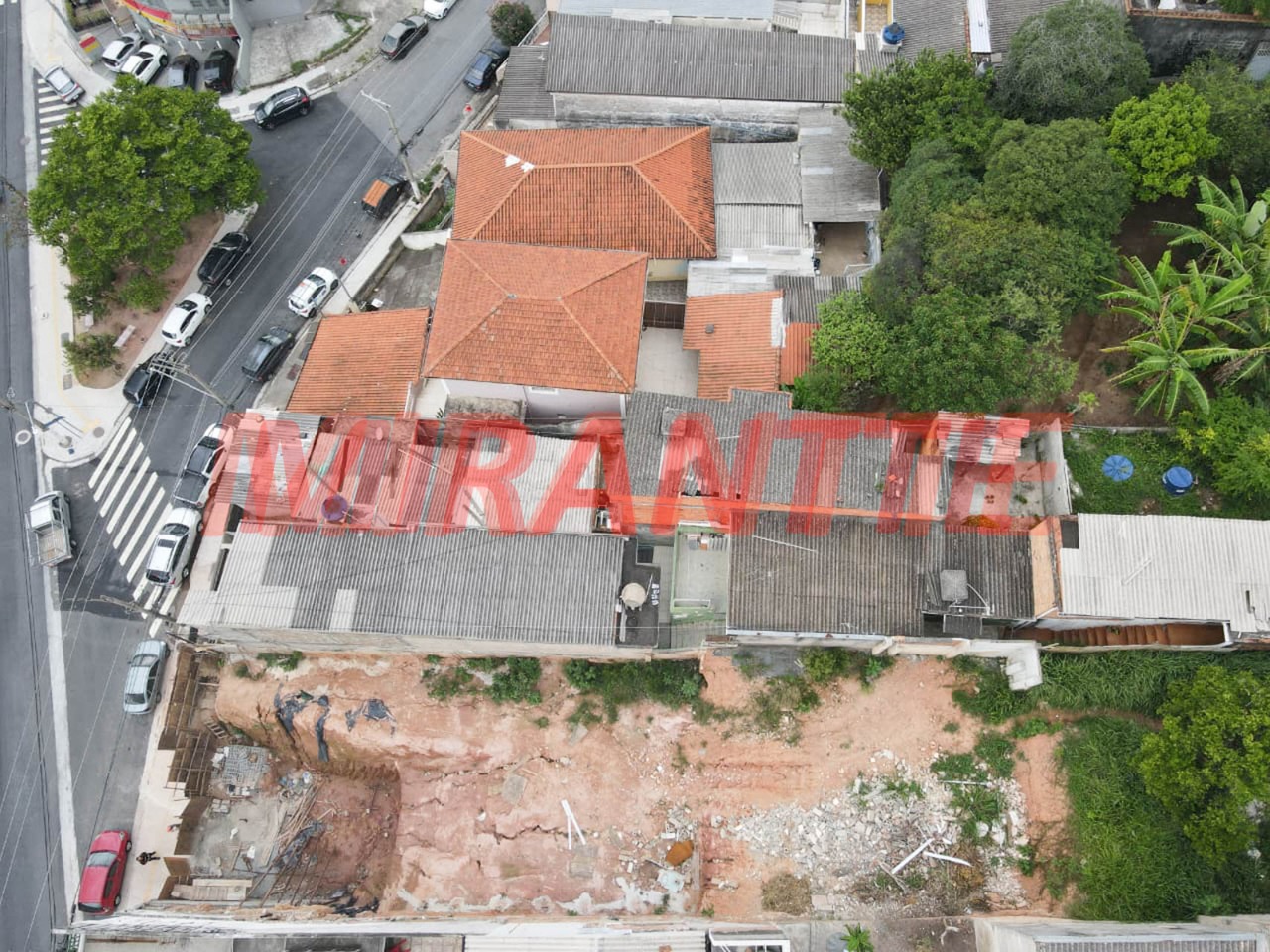 Terreno de m² em Imirim