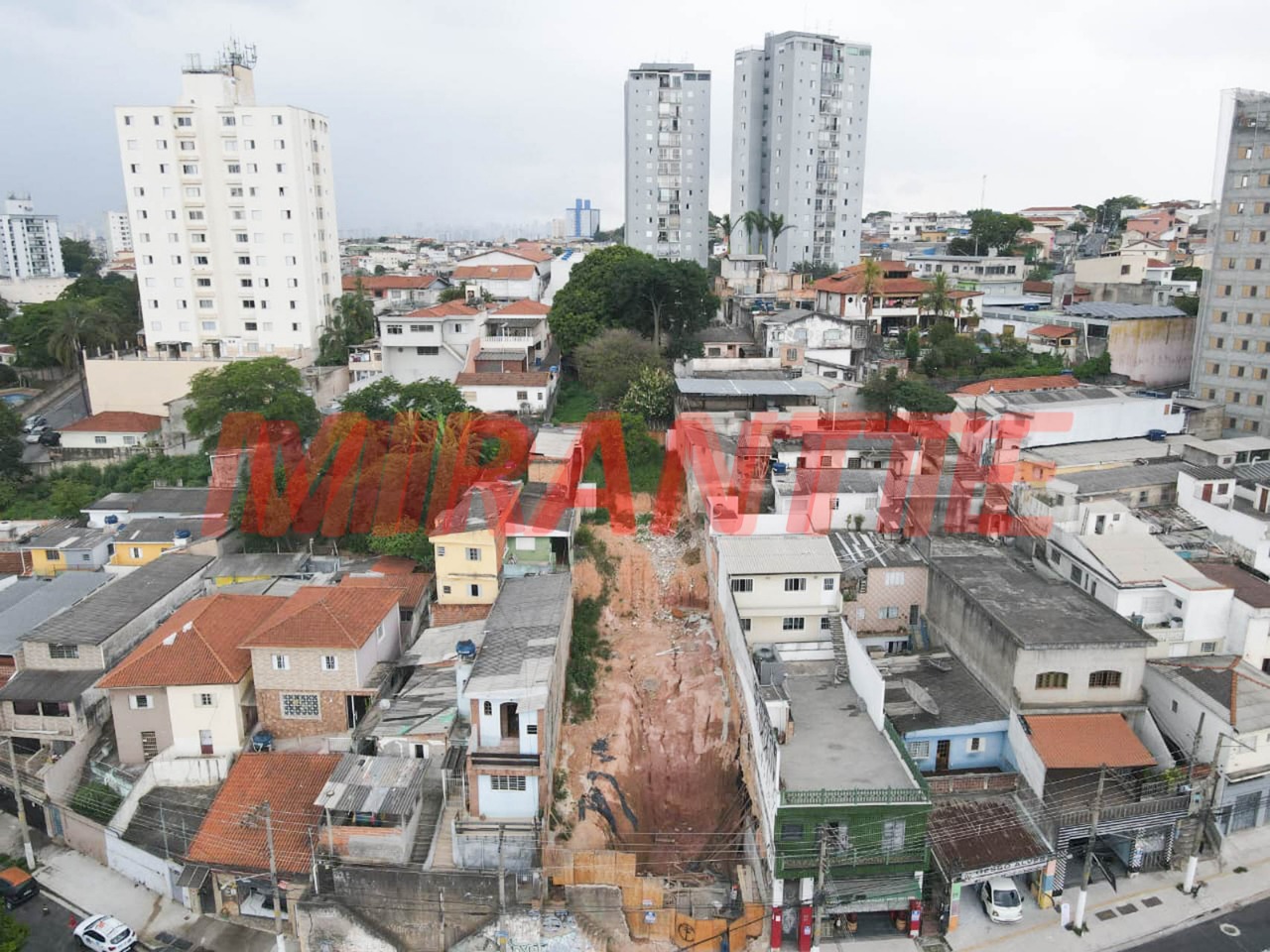Terreno de m² em Imirim