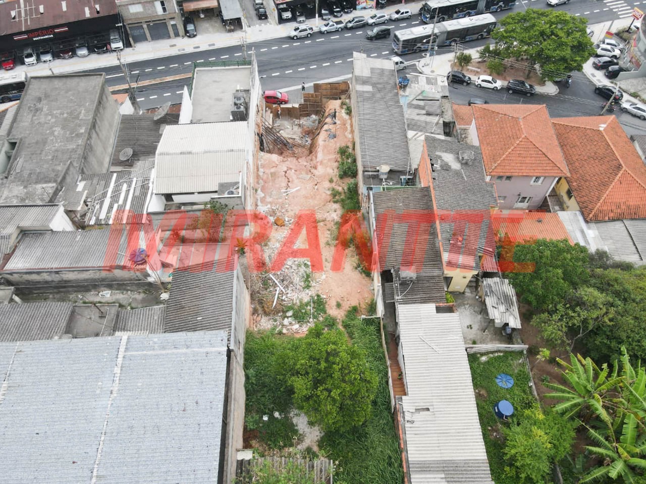 Terreno de m² em Imirim