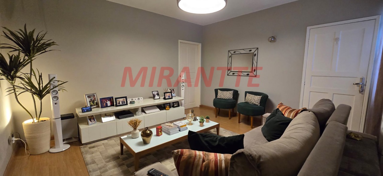Sobrado de 370m² com 5 quartos em Vila Baruel