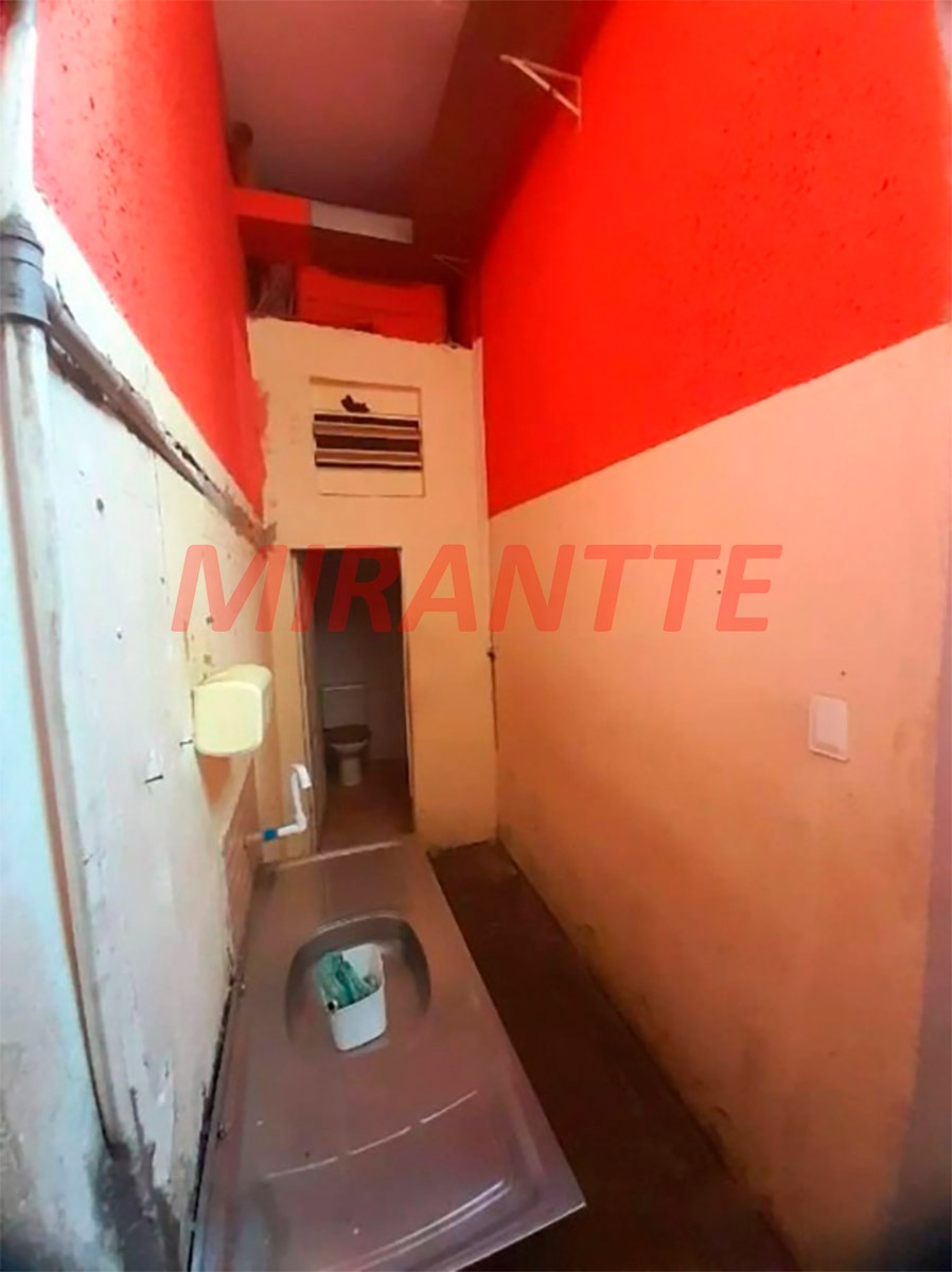 Sobrado de 370m² com 5 quartos em Vila Baruel