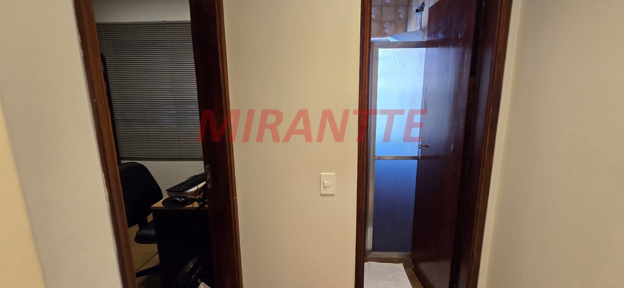 Sobrado de 370m² com 5 quartos em Vila Baruel