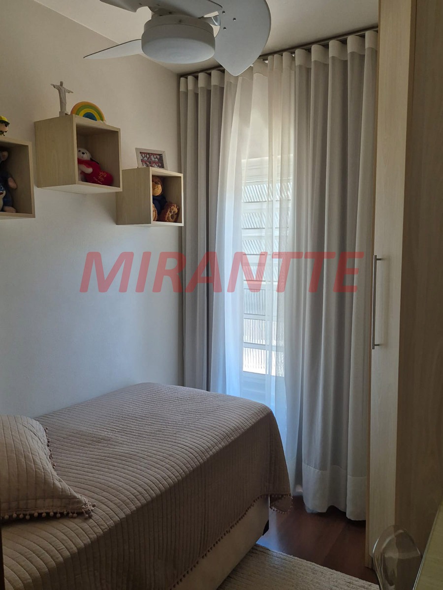 Sobrado de 370m² com 5 quartos em Vila Baruel