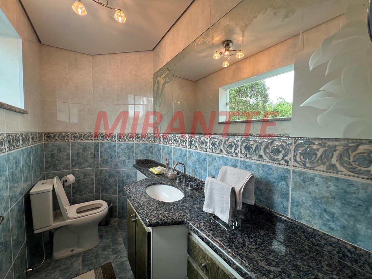 Cond. fechado de 700m² com 6 quartos em Cumbari
