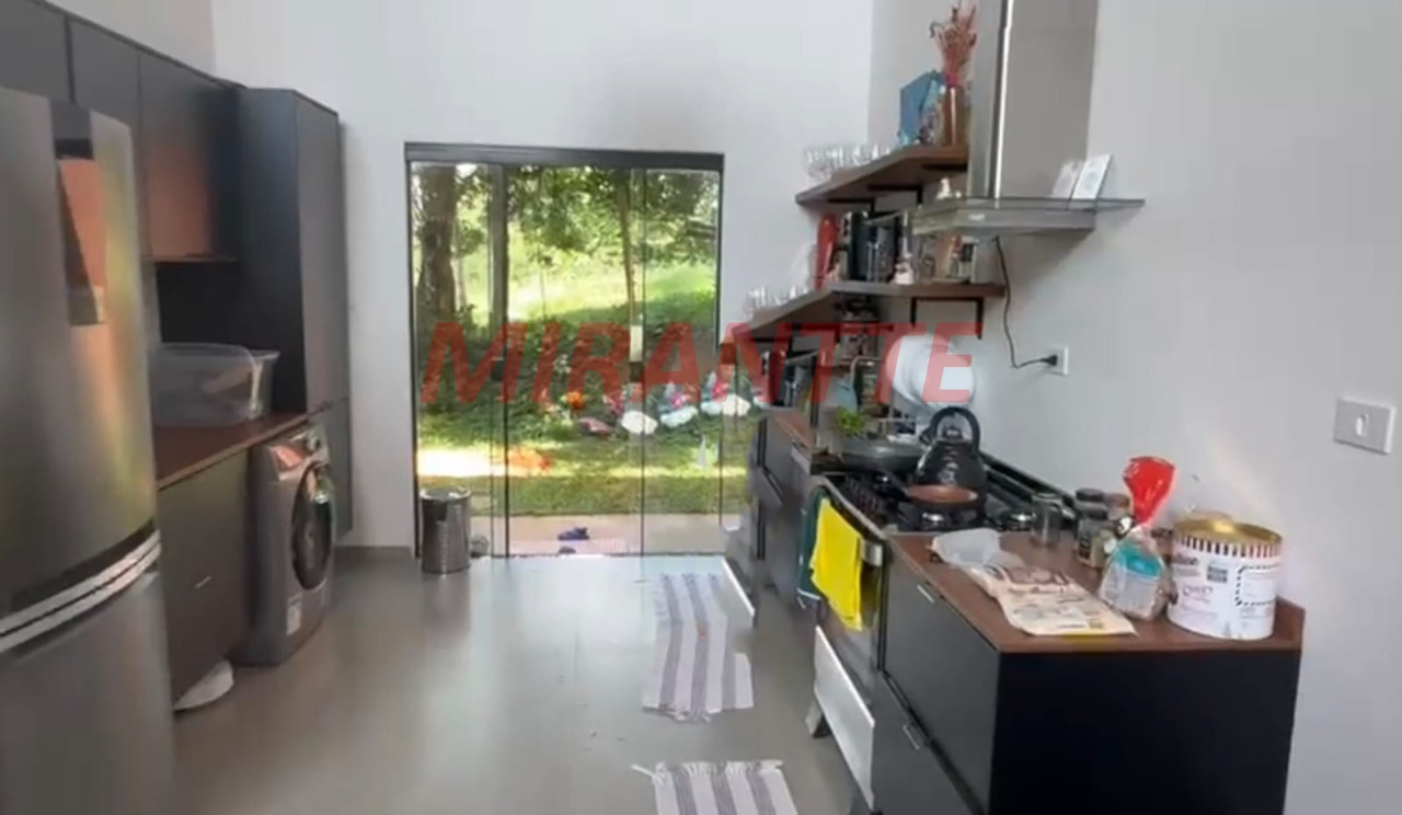 Cond. fechado de 0.1m² com 1 quartos em Mato Dentro