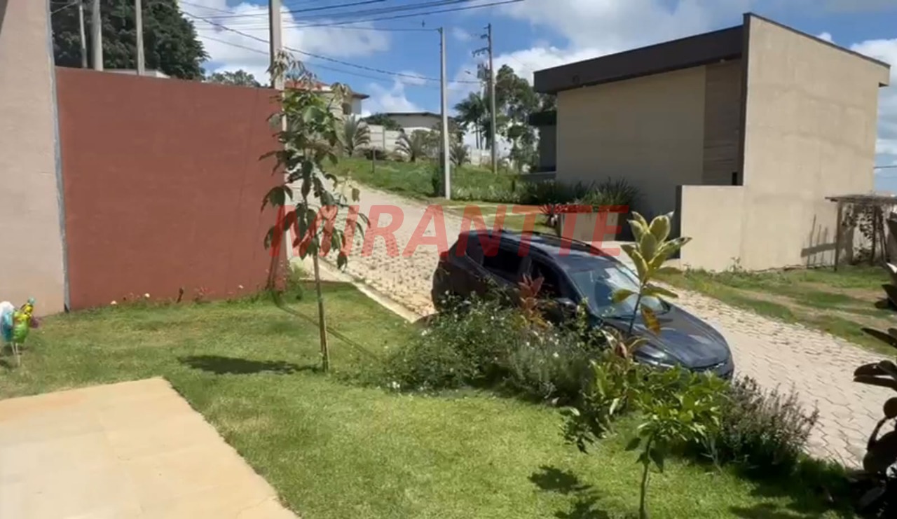 Cond. fechado de 0.1m² com 1 quartos em Mato Dentro
