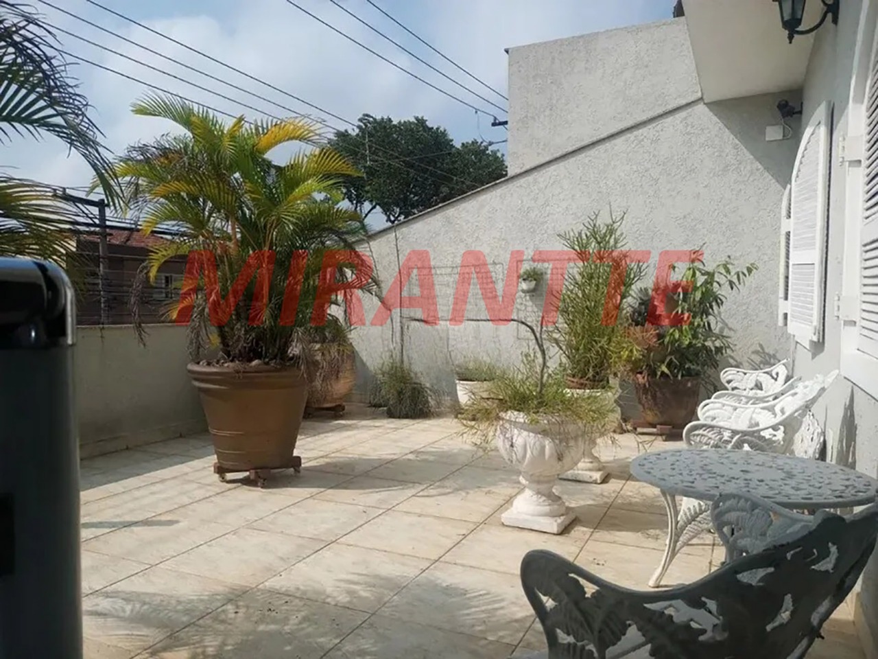 Sobrado de 226m² com 4 quartos em Vila Medeiros