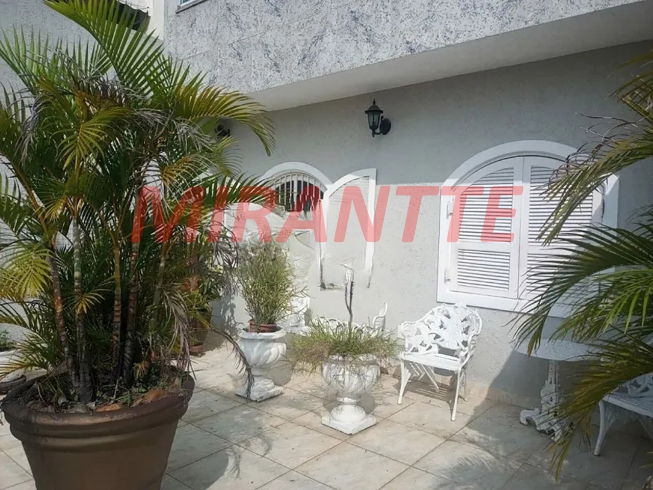 Sobrado de 226m² com 4 quartos em Vila Medeiros