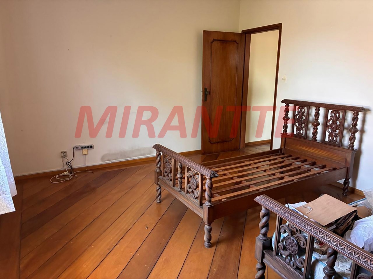 Sobrado de 200m² com 3 quartos em Jardim do Colégio (Zona Norte)