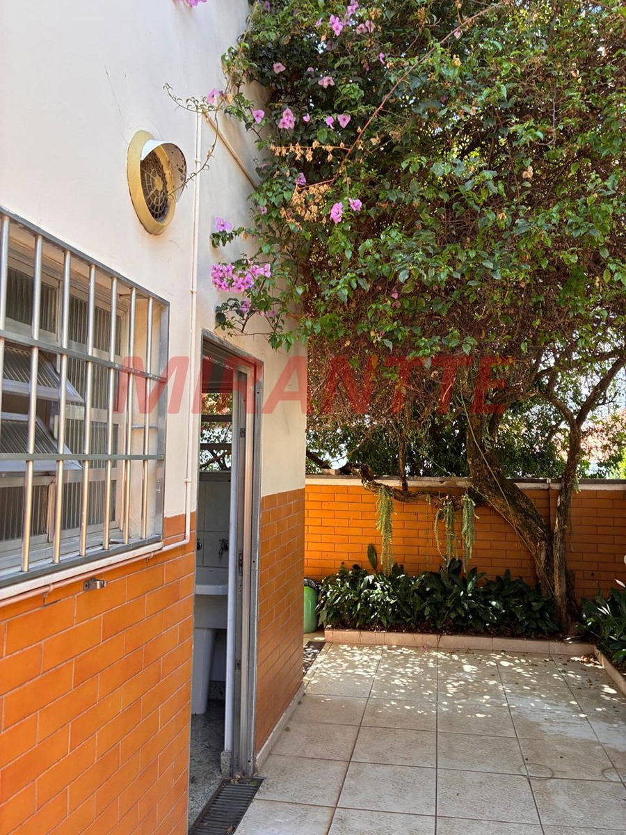 Sobrado de 200m² com 3 quartos em Jardim do Colégio (Zona Norte)