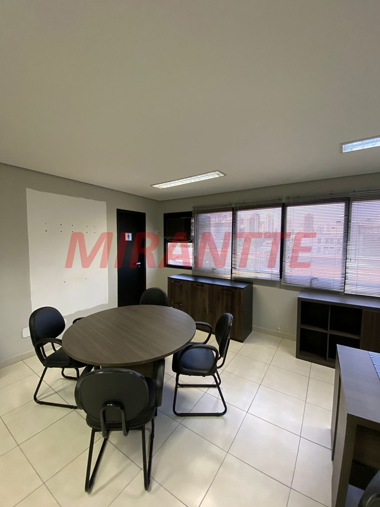 Conjunto comercial de 42m² em Santana