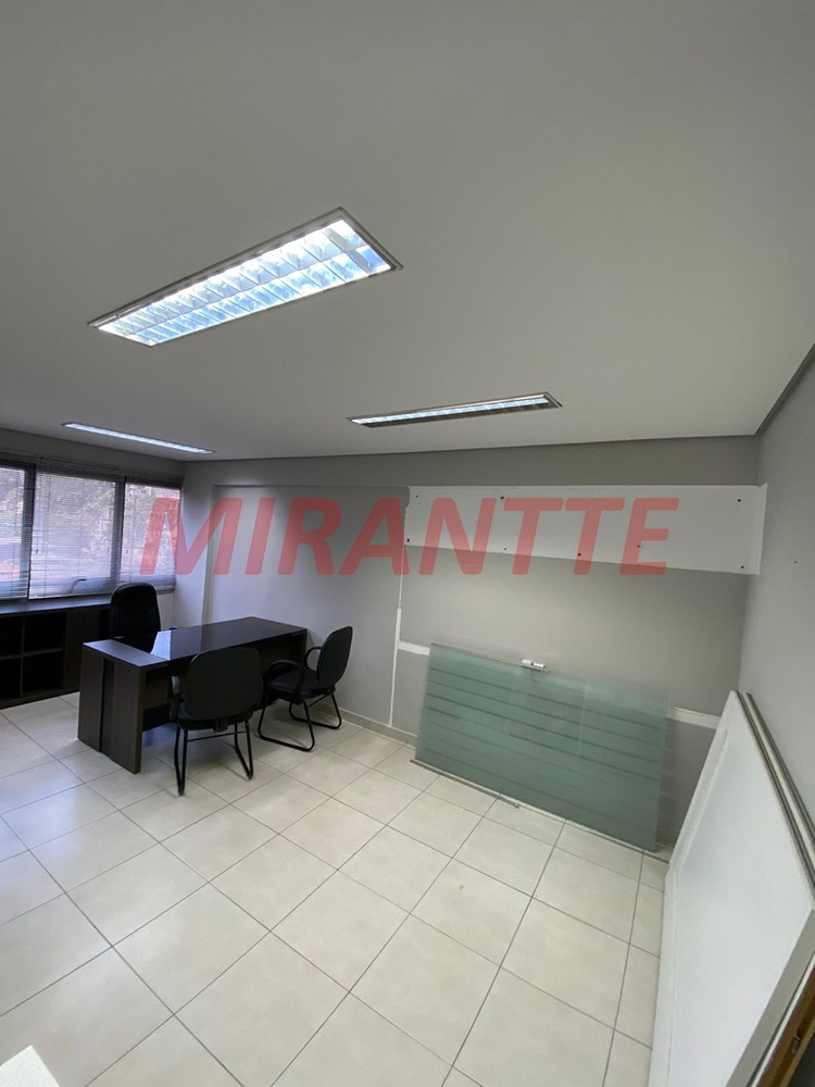Conjunto comercial de 42m² em Santana