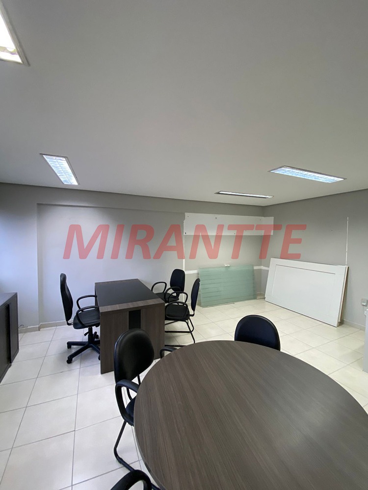 Conjunto comercial de 42m² em Santana