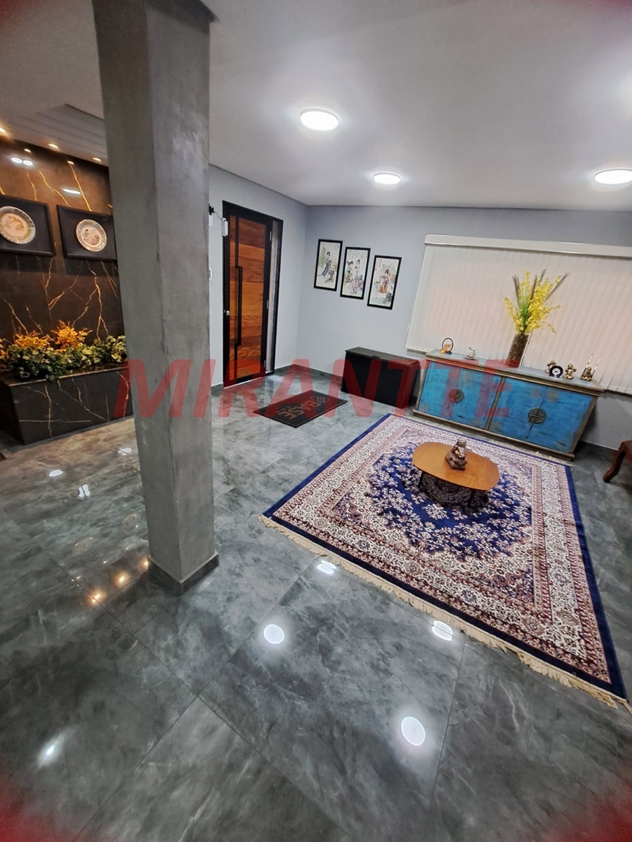 Comercial de 183m² em Quitaúna