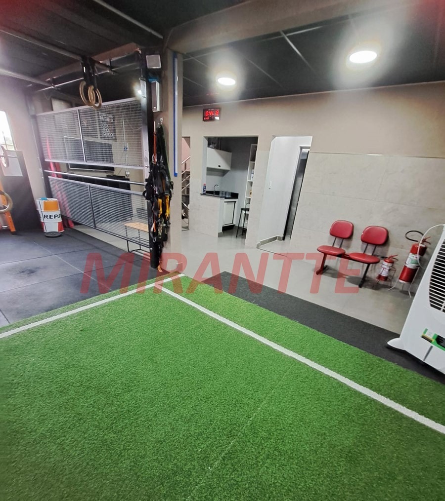 Comercial de 183m² em Quitaúna
