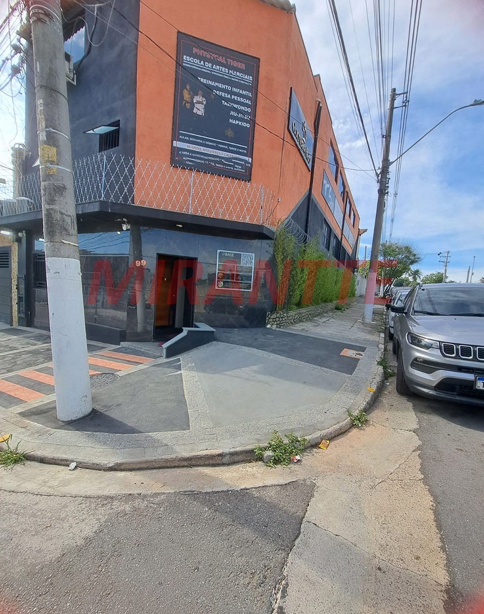Comercial de 183m² em Quitaúna