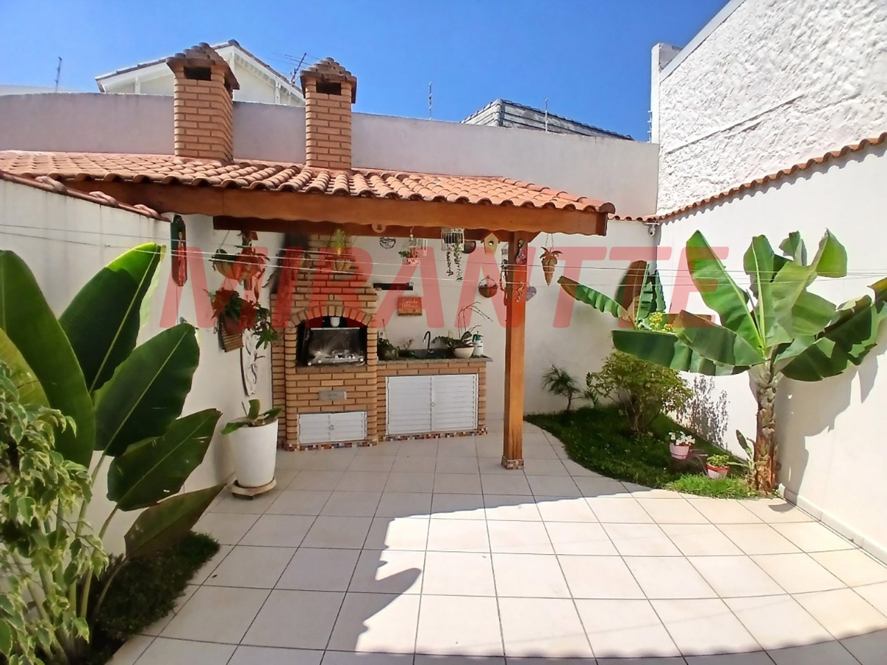 Sobrado de 181m² com 3 quartos em Jardim Paraiso
