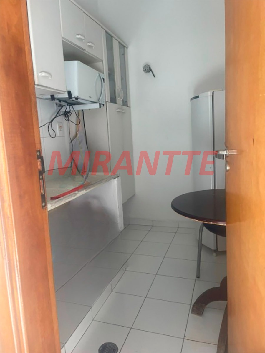 Comercial de 438m² em Santana