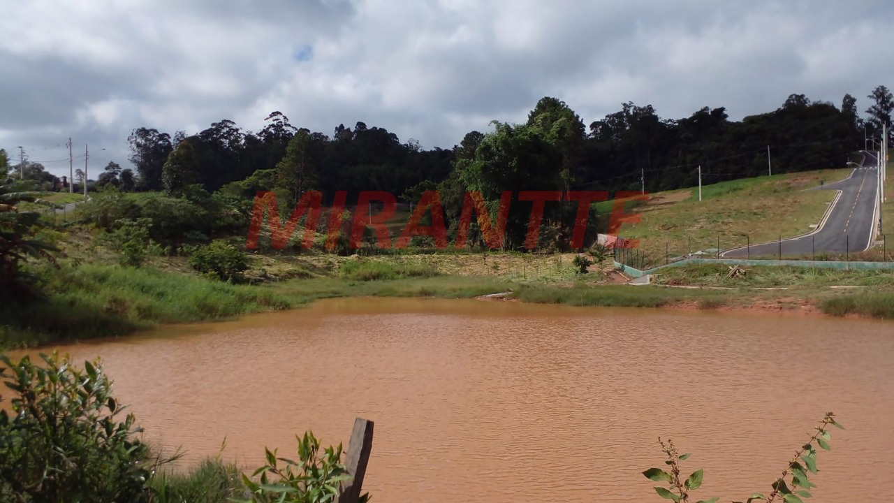 Terreno de 0m² em PARQUE ALEXANDRE