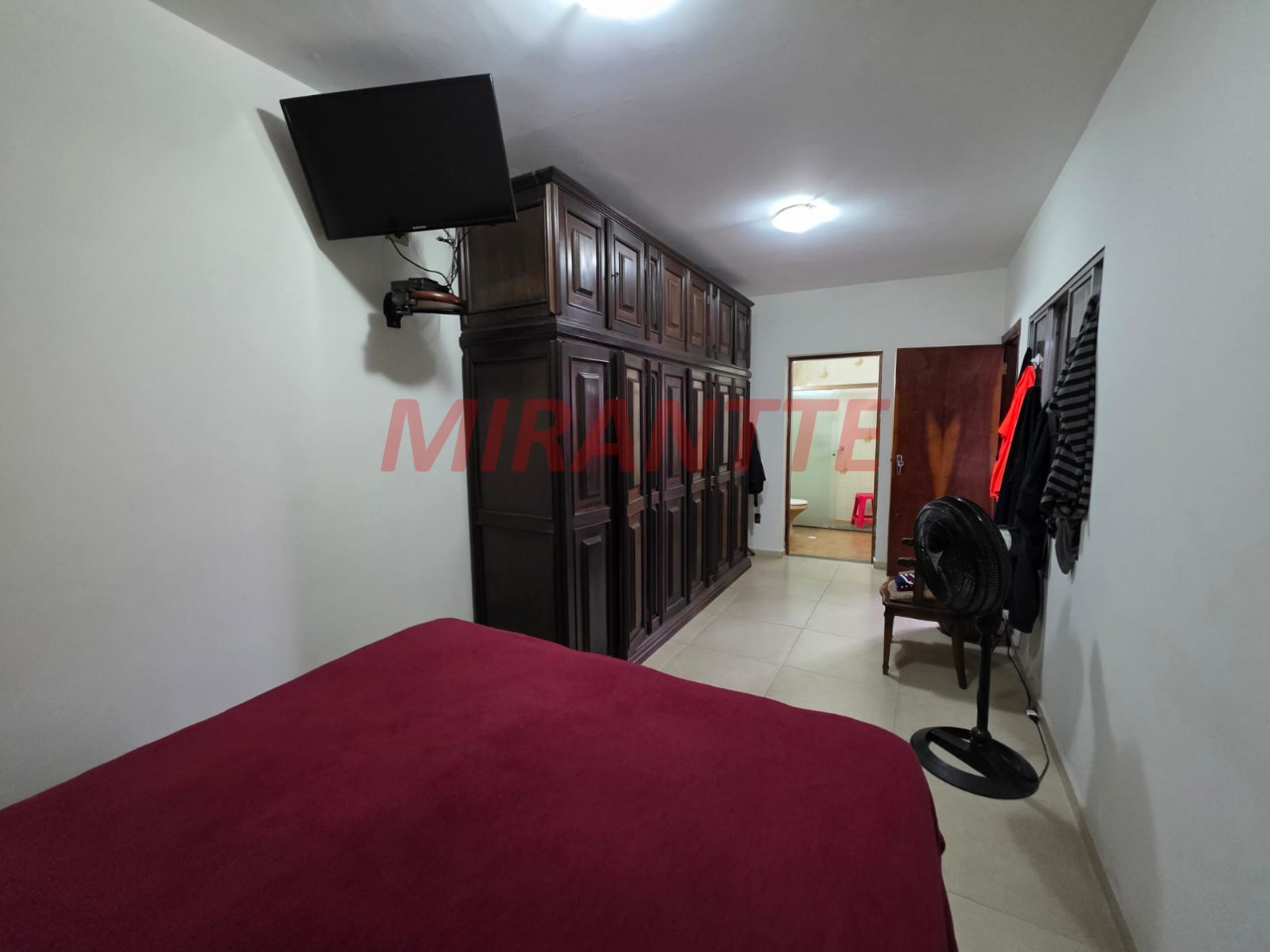 Casa terrea de 211m² com 3 quartos em Santana