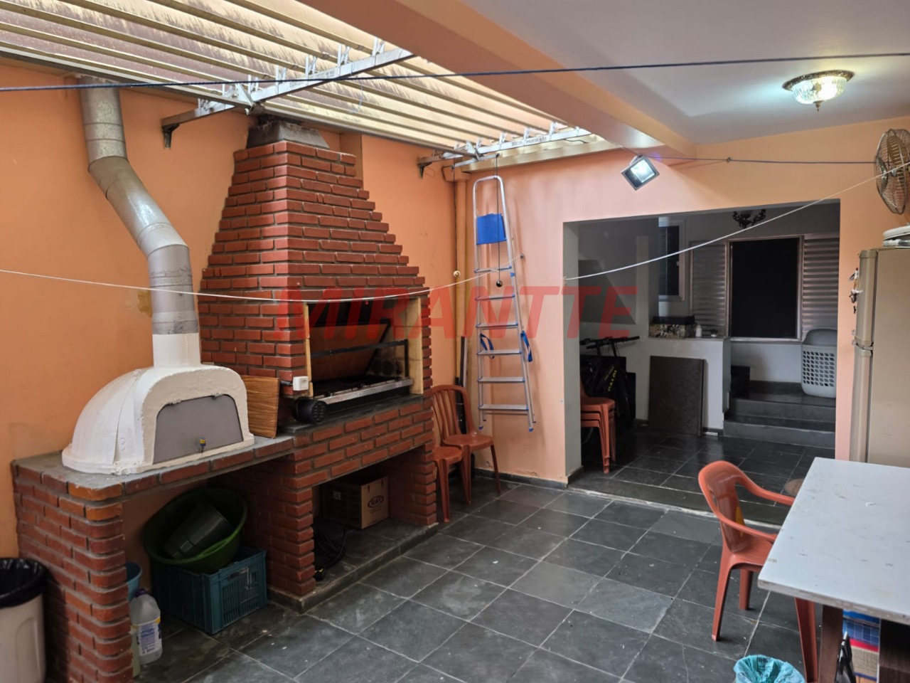 Casa terrea de 211m² com 3 quartos em Santana