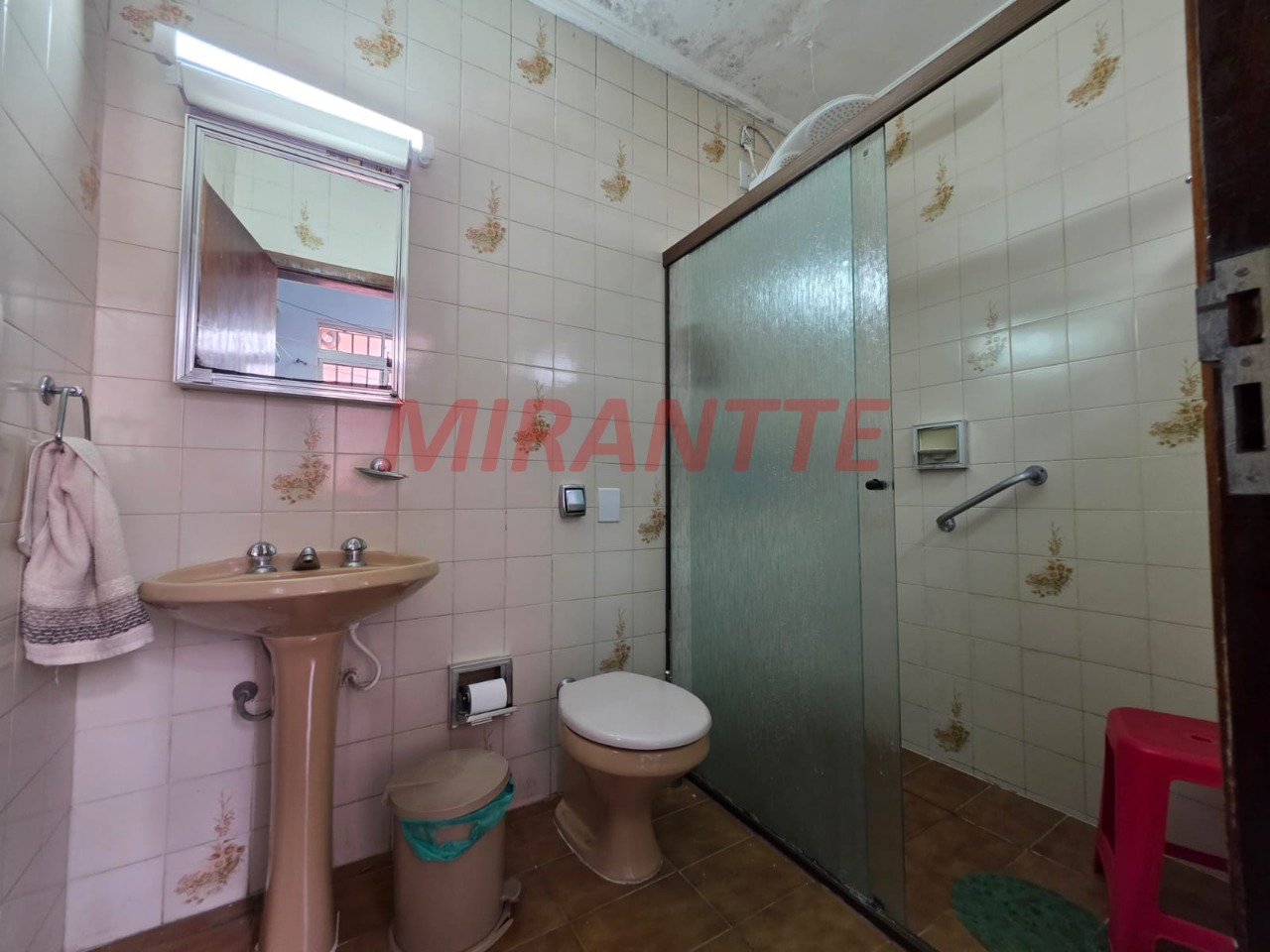 Casa terrea de 211m² com 3 quartos em Santana
