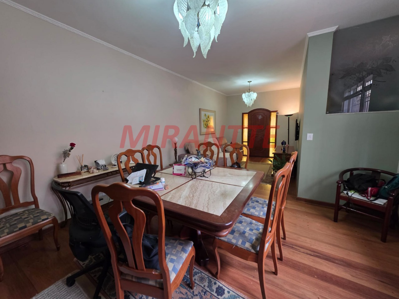 Casa terrea de 211m² com 3 quartos em Santana