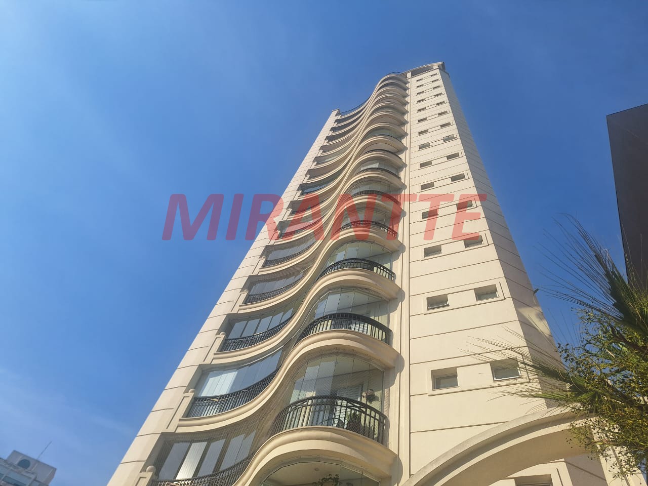 Apartamento de 153m² com 3 quartos em Santana