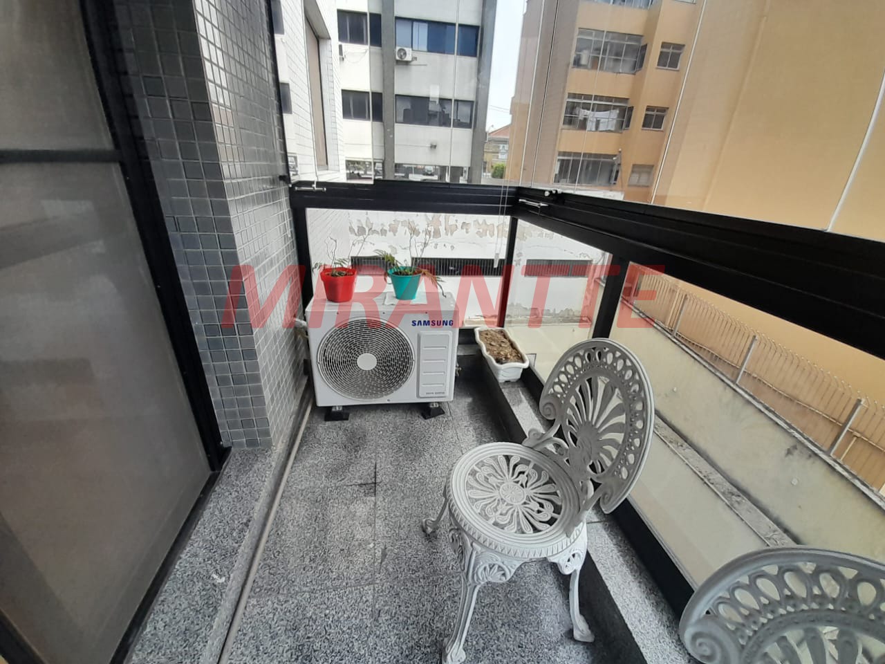 Apartamento de 120m² com 3 quartos em Água Fria