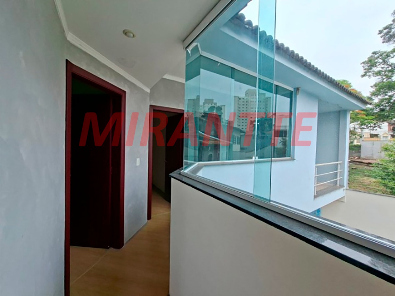 Sobrado de 280m² com 4 quartos em Jardim Consolata