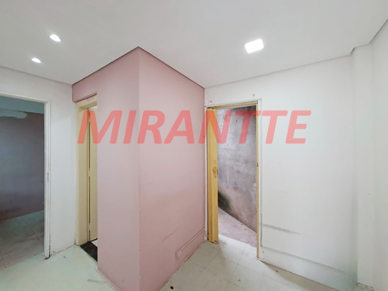 Sobrado de 280m² com 4 quartos em Jardim Consolata