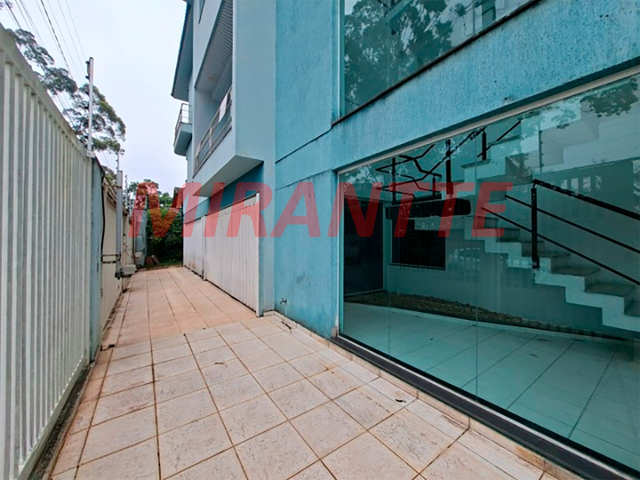 Sobrado de 280m² com 4 quartos em Jardim Consolata