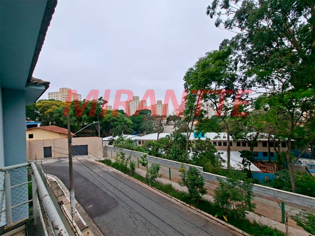 Sobrado de 280m² com 4 quartos em Jardim Consolata