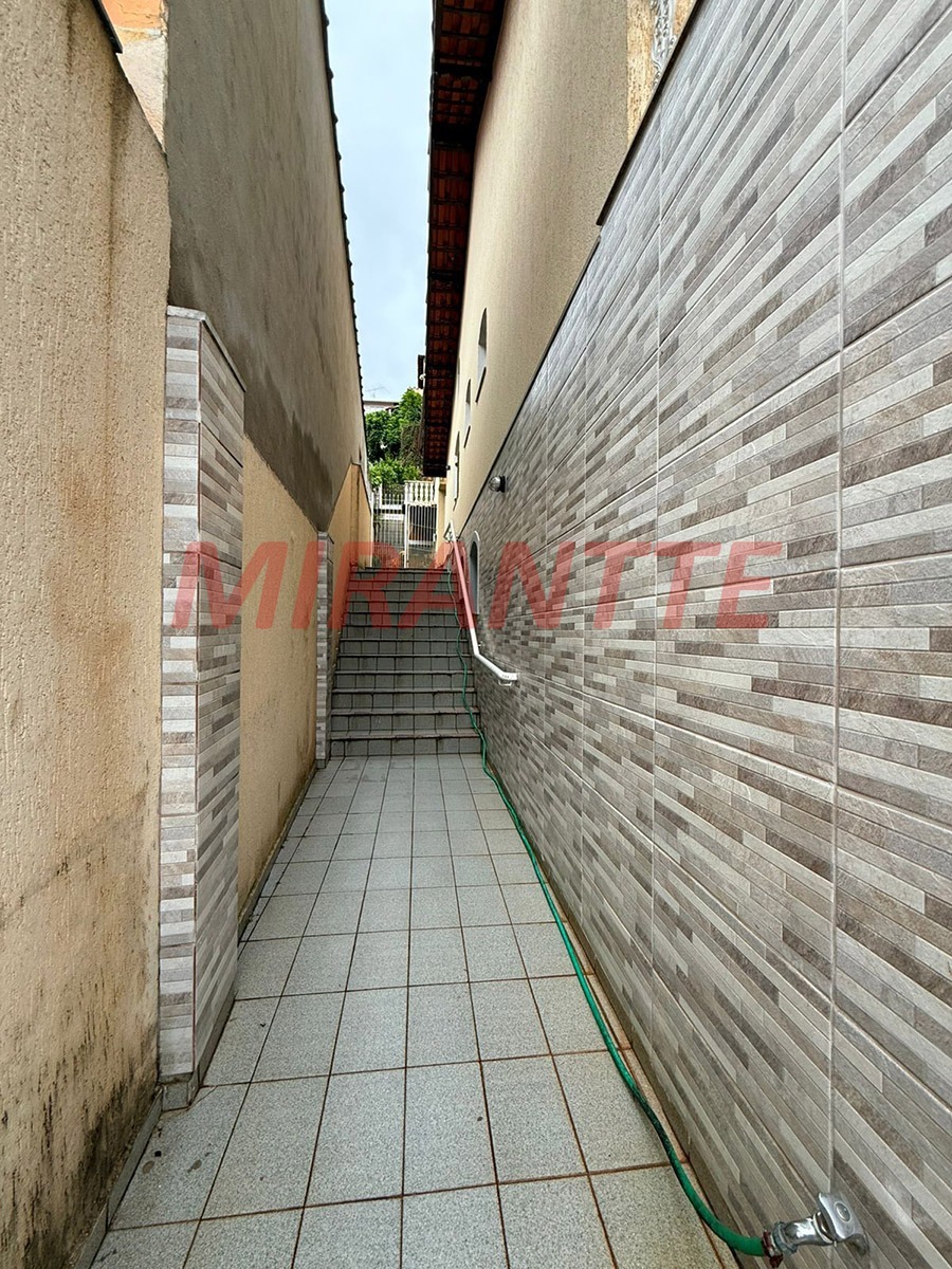 Sobrado de 203m² com 3 quartos em Vila Irmaos Arnoni