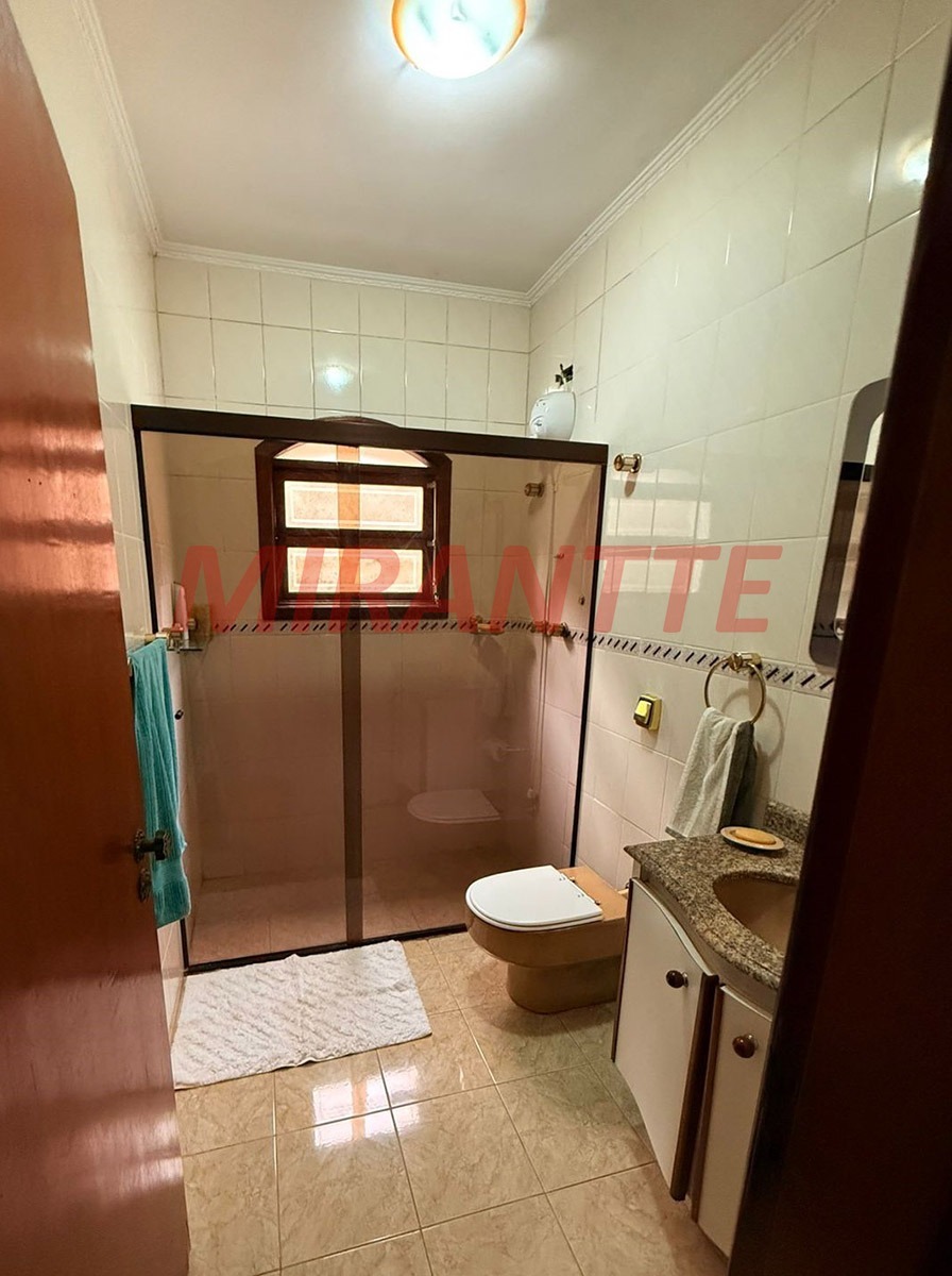 Sobrado de 203m² com 3 quartos em Vila Irmaos Arnoni