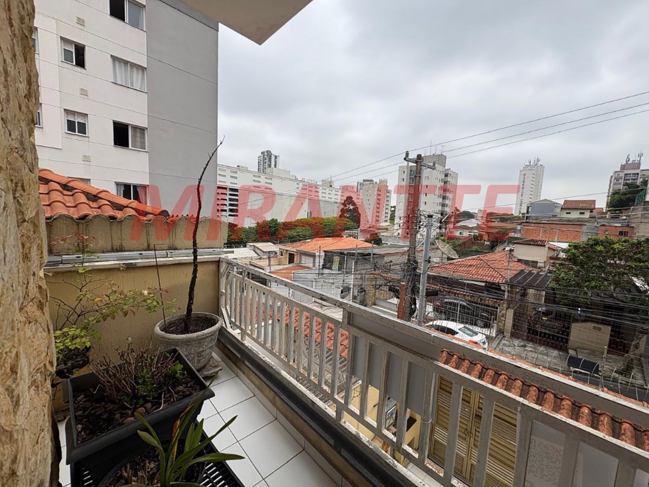 Sobrado de 178m² com 3 quartos em Vila Mazzei