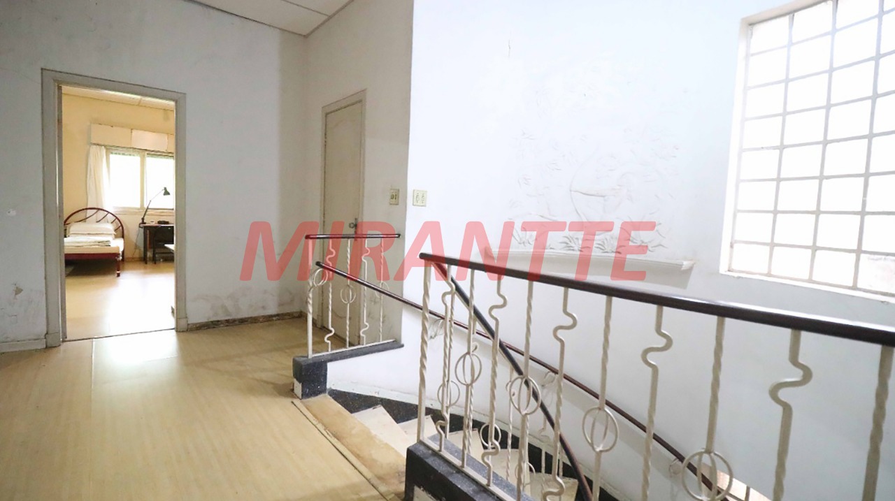 Sobrado de 414m² com 4 quartos em Vila Mariana