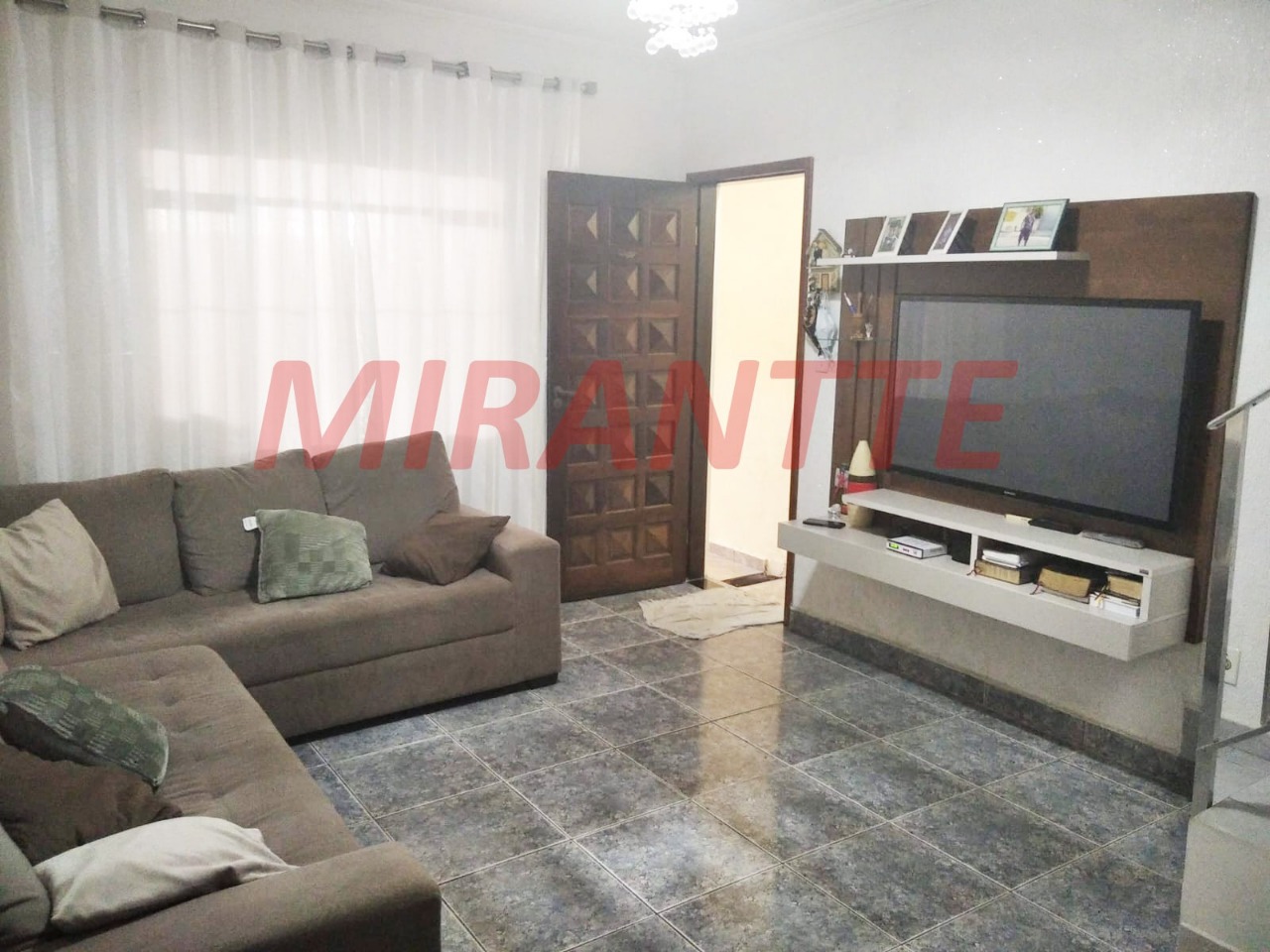Sobrado de 100m² com 3 quartos em Jardim Flor de Maio